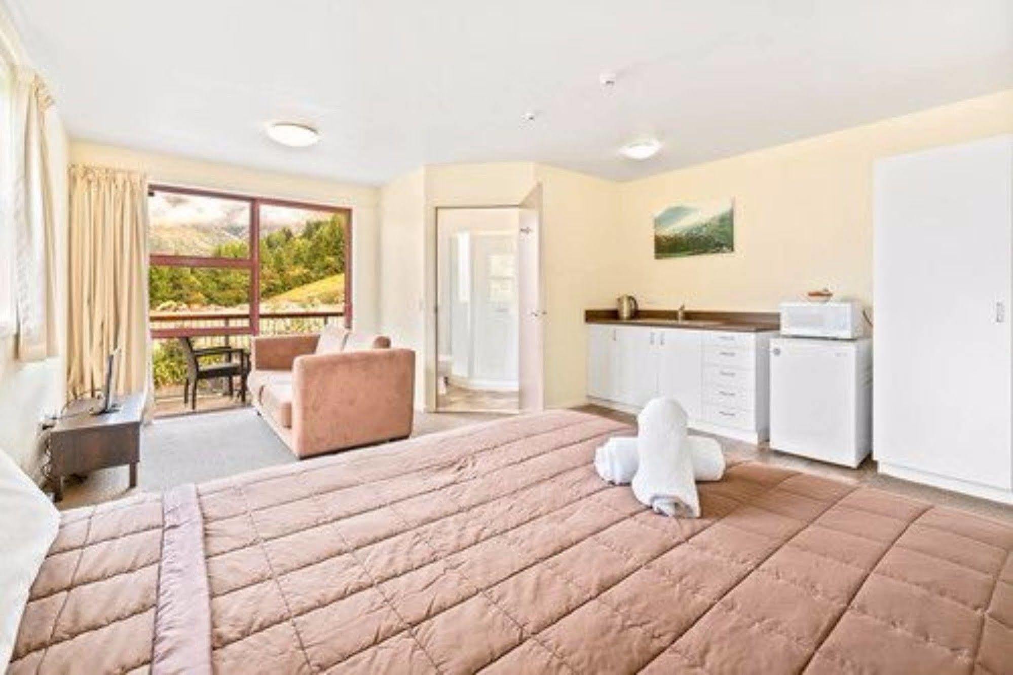 Shotover Lodge Wanaka Eksteriør bilde